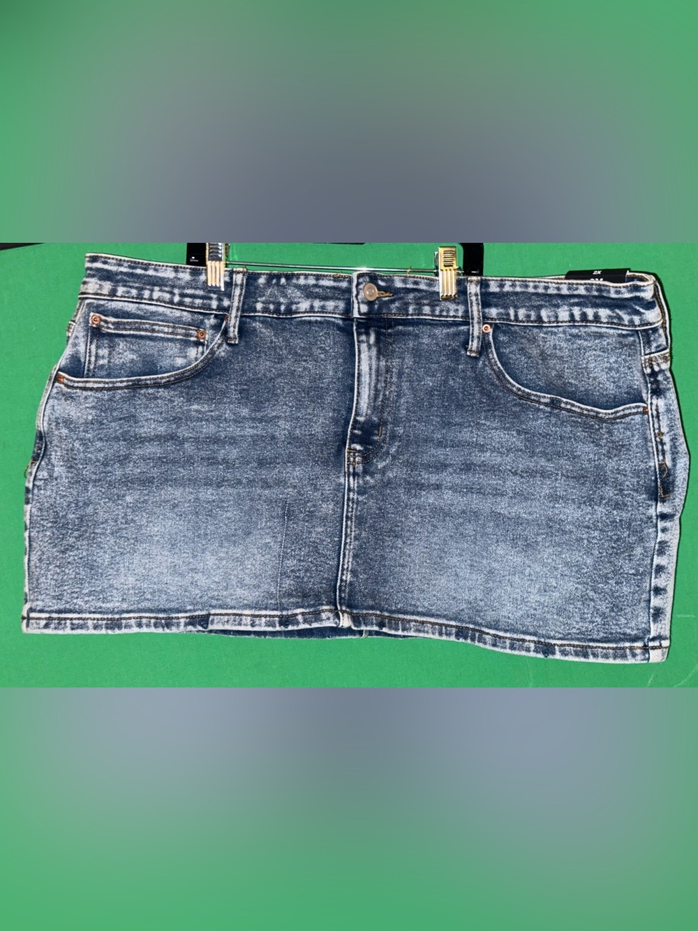 🔥 NWT - Plus Size Acid Wash Denim Mini Skirt – Size 2X